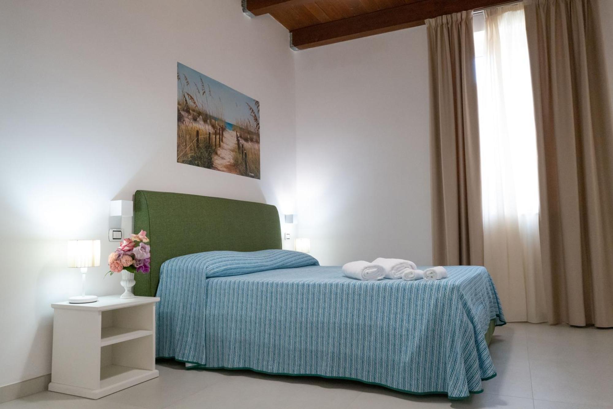 Stellaris Bed & Breakfast Siderno Ngoại thất bức ảnh