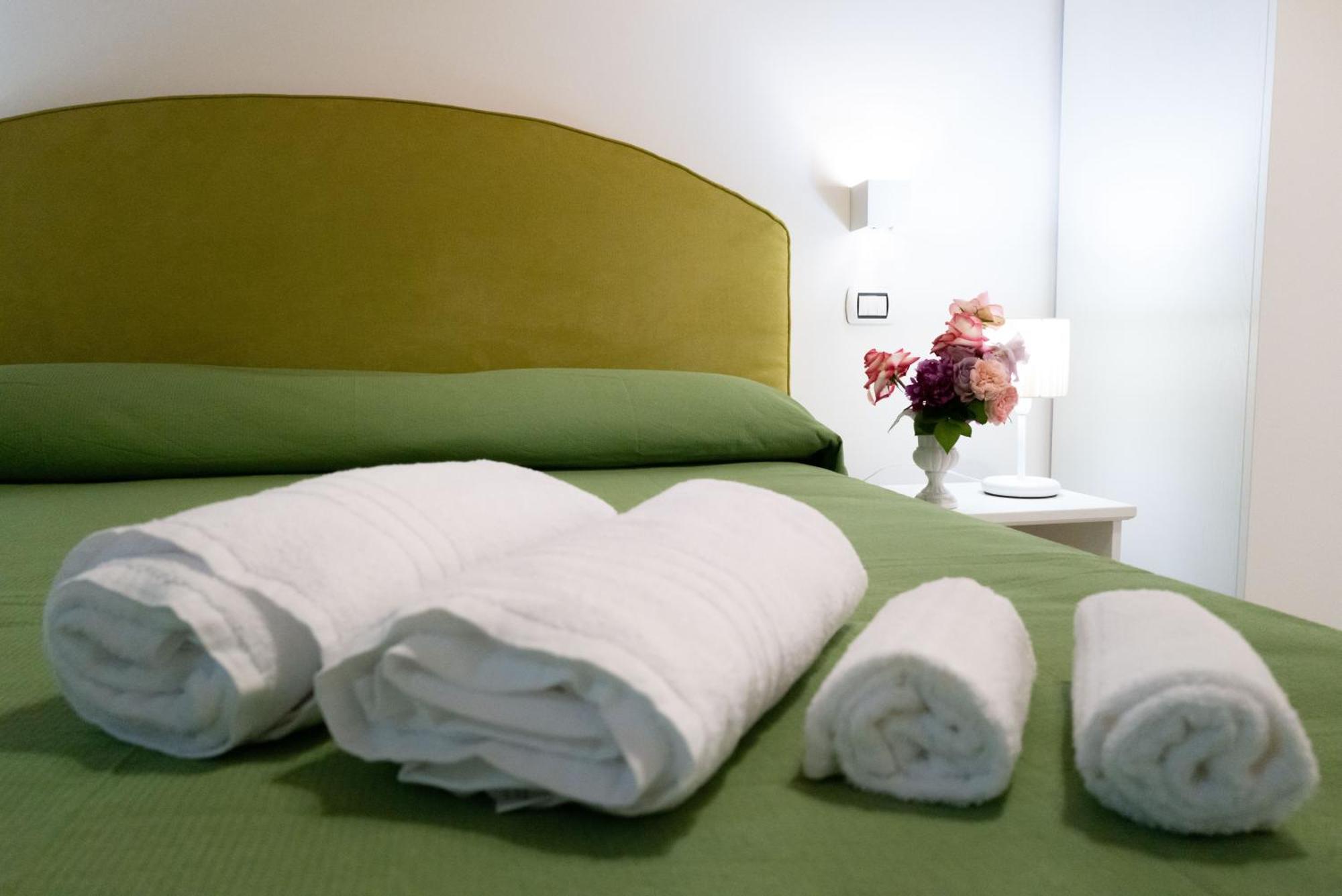 Stellaris Bed & Breakfast Siderno Ngoại thất bức ảnh